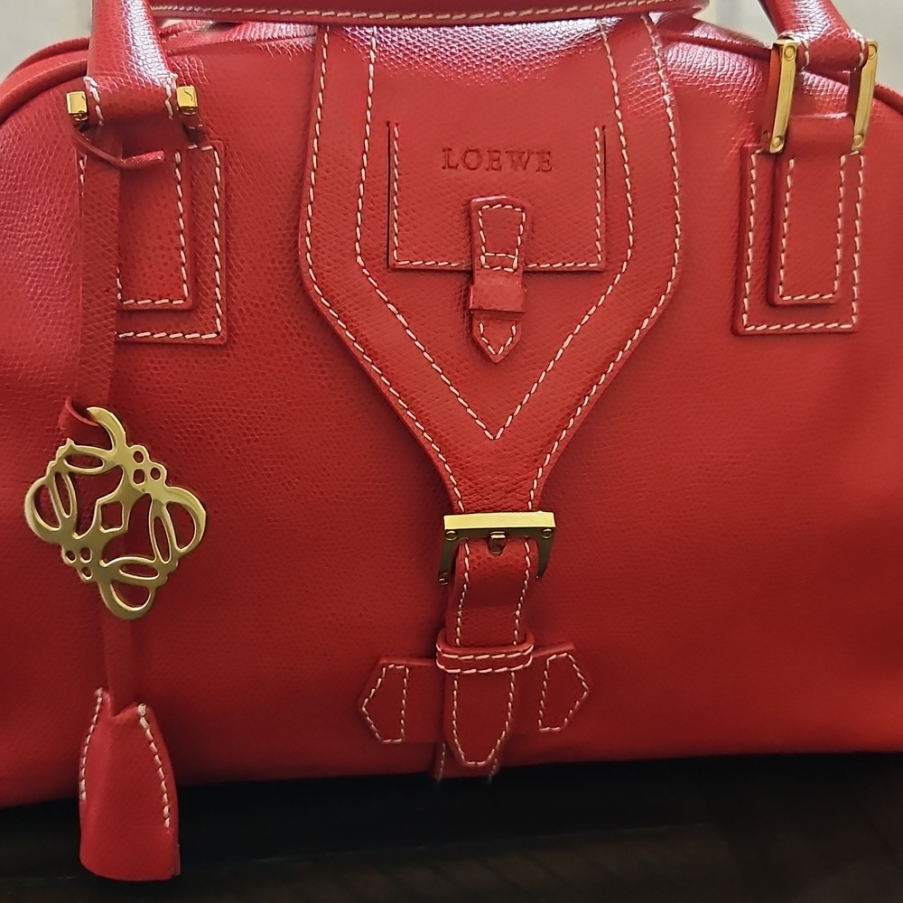 Loewe Red Leather Satchel with Gold Hardware - Picture 2 of 9
